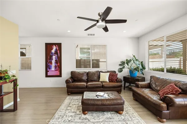 $569,900 | 33881 Cansler Way, Yucaipa, CA 92399