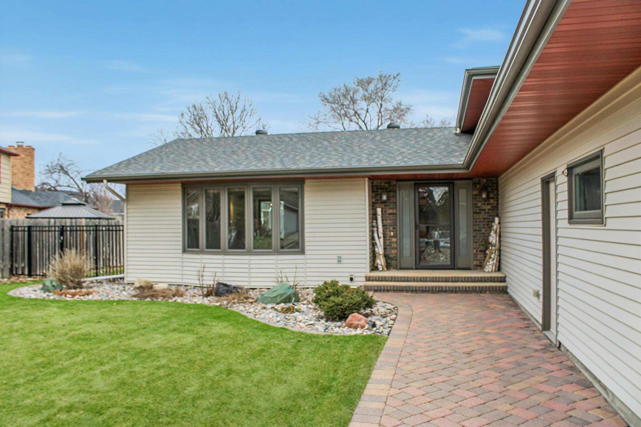 116 35th Avenue Northeast Fargo, ND 58102 - Photo 5 of 45