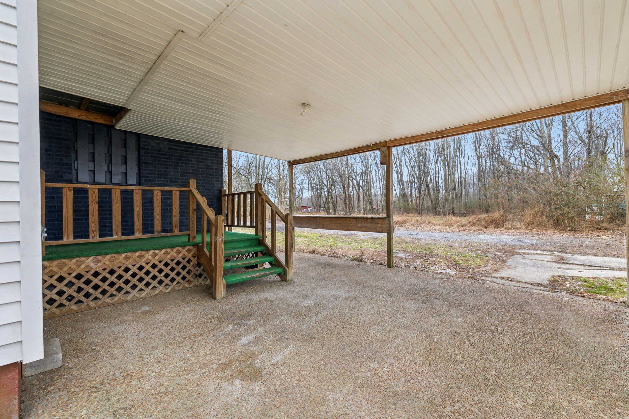 502 Browns Road Lafayette, TN 37083 - Photo 39 of 50 a view of outdoor space and deck