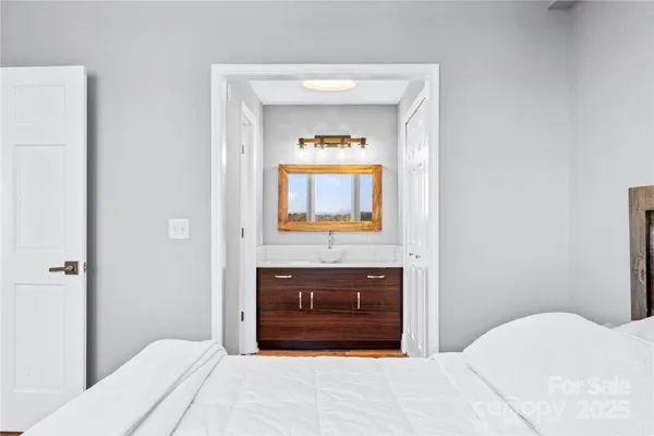 $339,000 | 538 North Main Street, Unit 519 518 520, Hendersonville, NC 28792