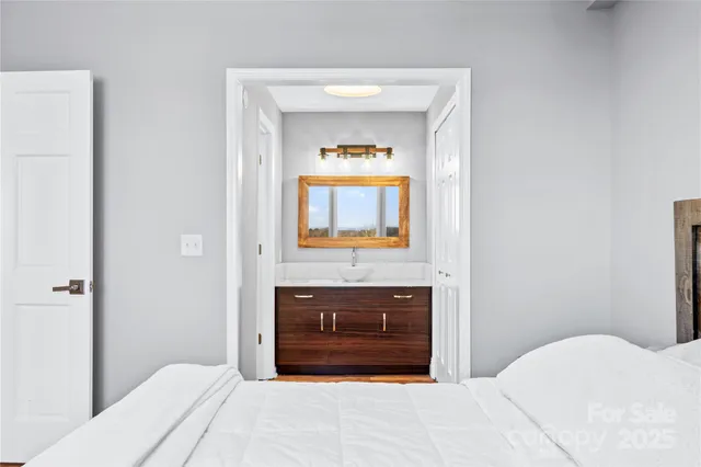 $339,000 | 538 North Main Street, Unit 519 518 520, Hendersonville, NC 28792