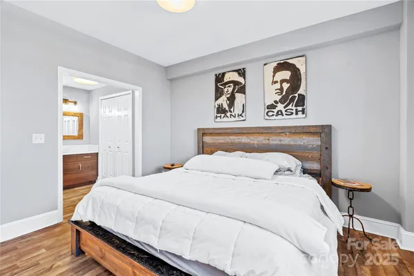 $339,000 | 538 North Main Street, Unit 519 518 520, Hendersonville, NC 28792