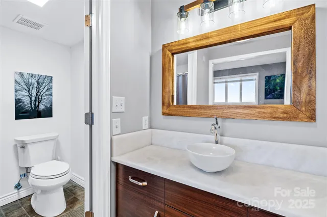 $339,000 | 538 North Main Street, Unit 519 518 520, Hendersonville, NC 28792