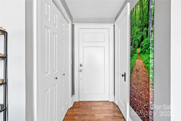 $339,000 | 538 North Main Street, Unit 519 518 520, Hendersonville, NC 28792