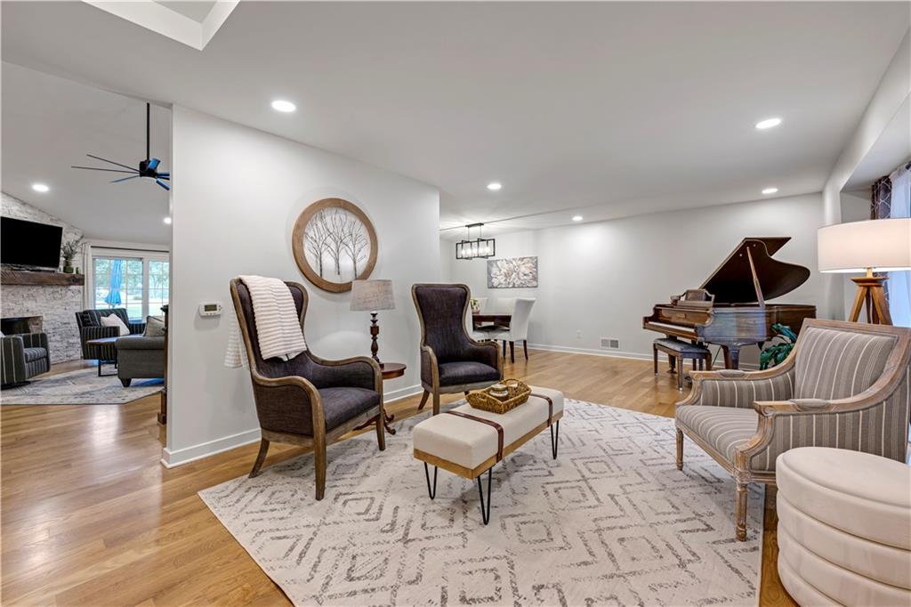 12730 Overbrook Road Leawood, KS 66209 - Photo 17 of 55 Gallery Image 17