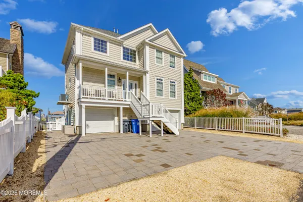 a view of a house with a park
