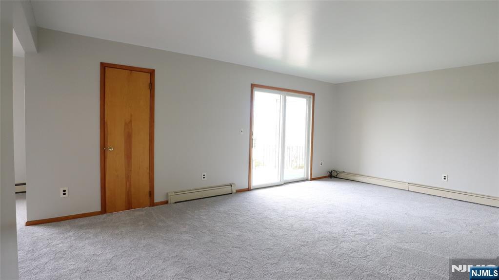 538 Hillside Street, Unit 2 Ridgefield, NJ 07657 - Photo 24 of 35