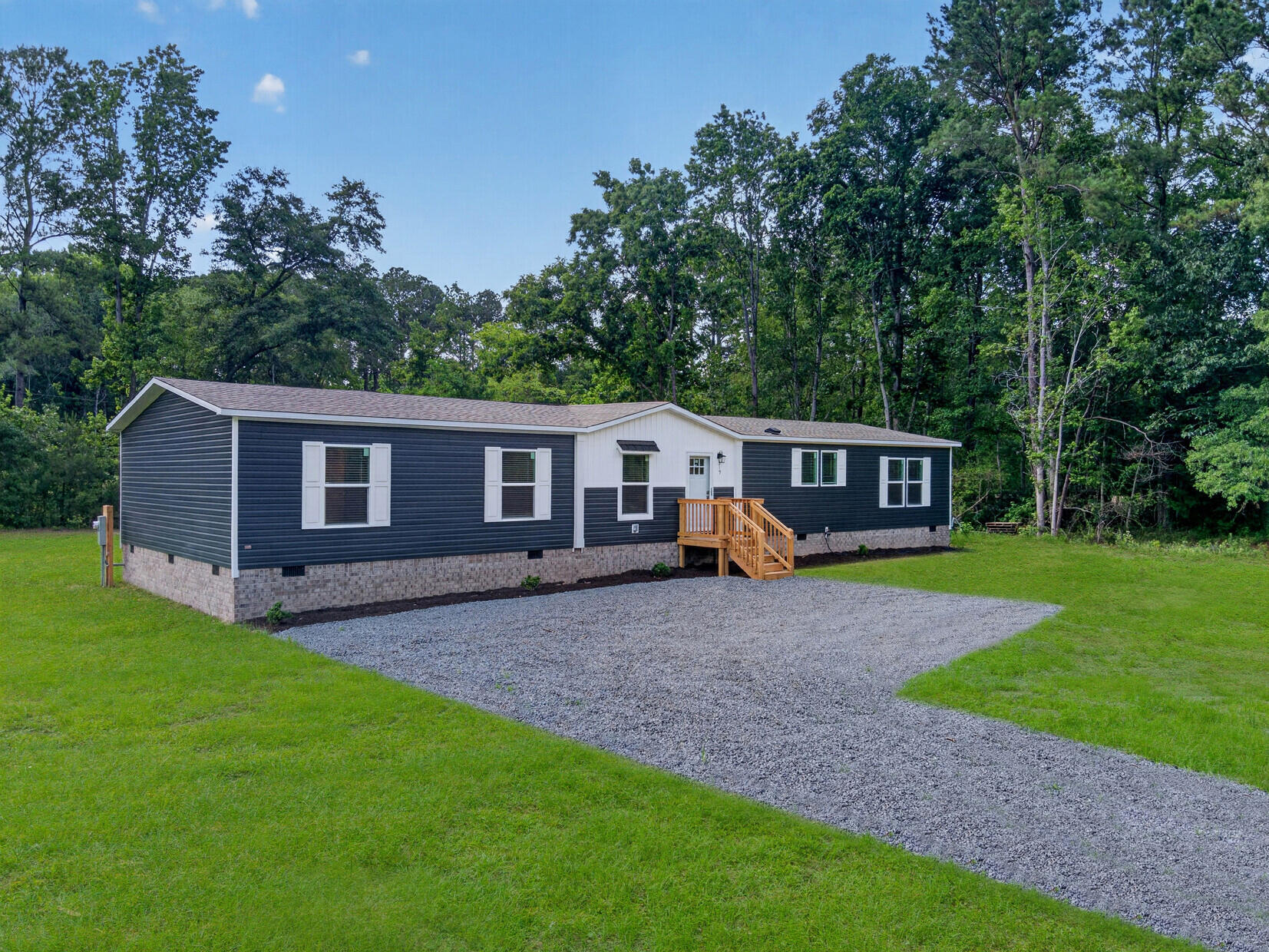 319 Big Country Way Moncks Corner, SC 29461 - Photo 4 of 31