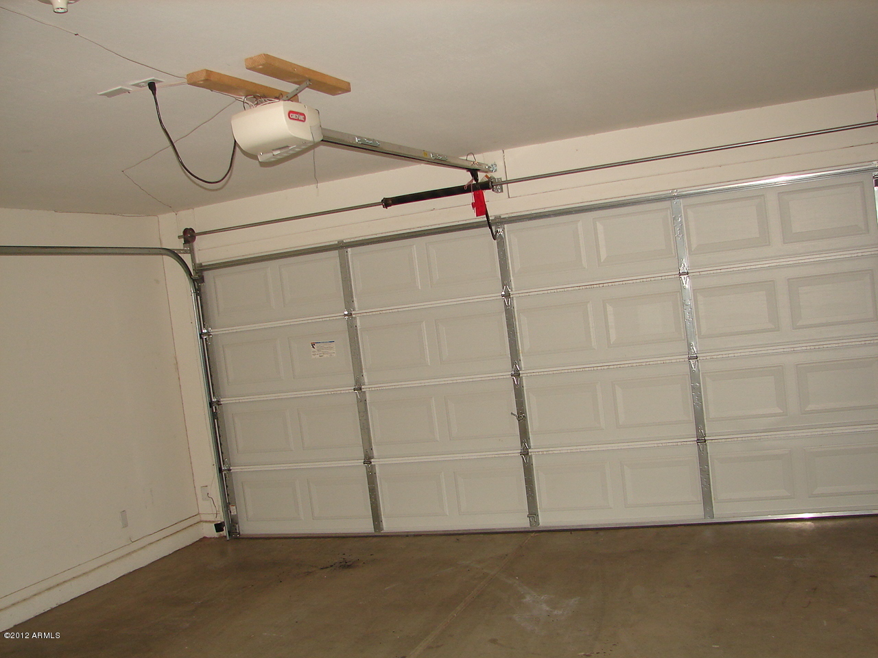 5325 West Pecan Road Laveen, AZ 85339 - Photo 15 of 25 garage