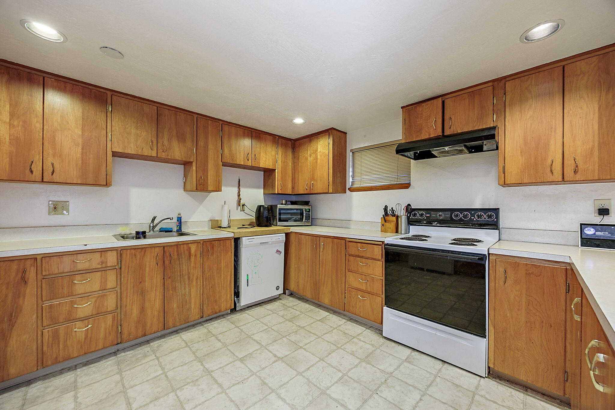 530 Maple Way Ashland, OR 97520 - Photo 36 of 47 m36