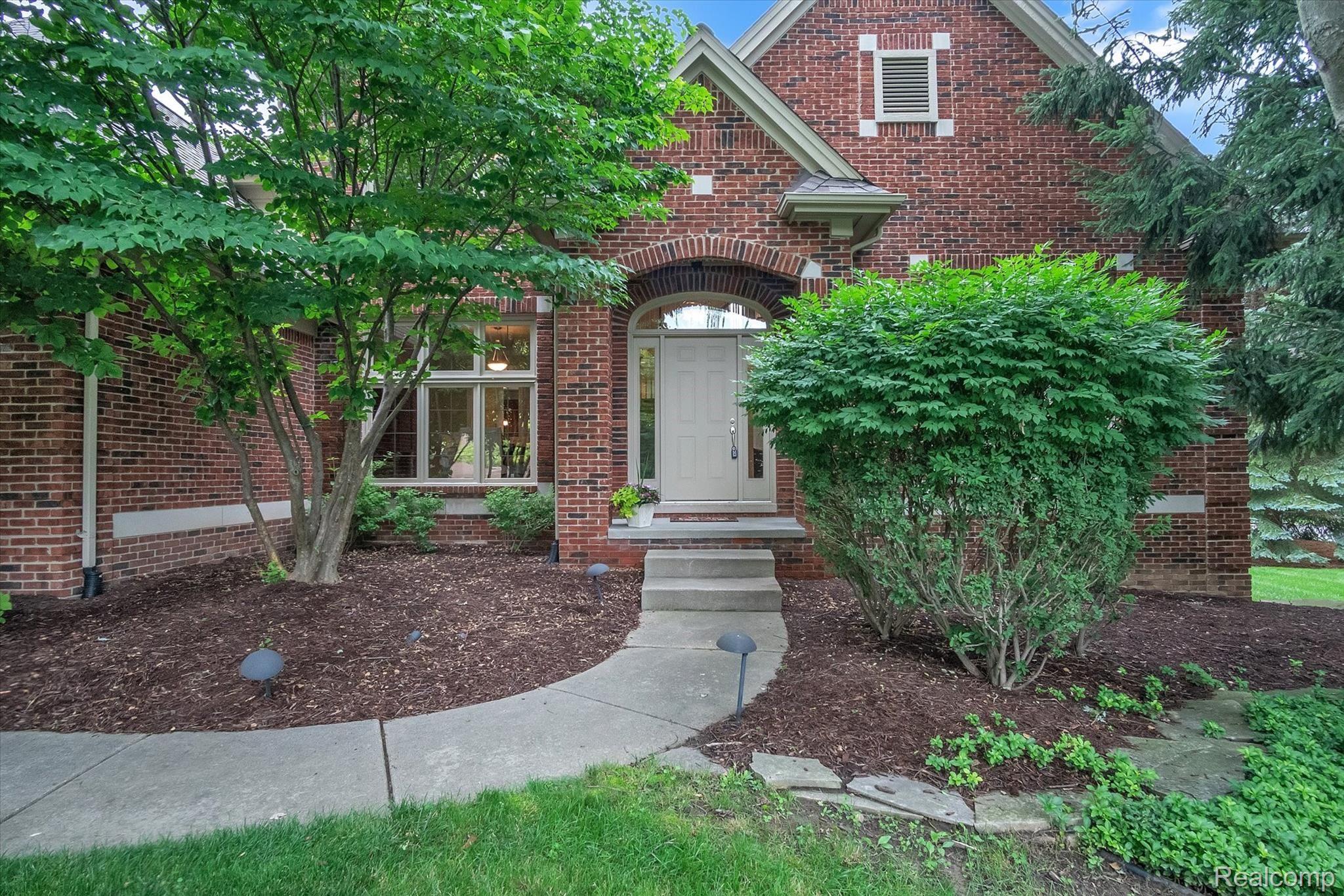1806 Skyline Drive Rochester, MI 48306 - Photo 2 of 62 02-1806-Skyline-Dr -WindowStill-Real-Estate-Photography-103.jpg