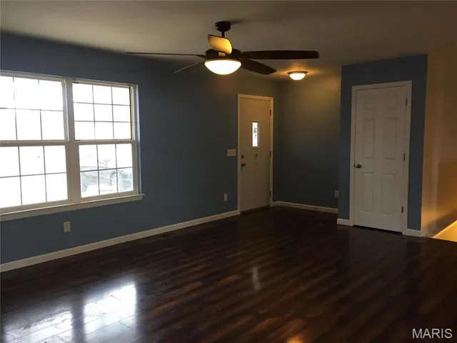 $2,300 | 1707 Wakefield Drive, St. Peters, MO 63376