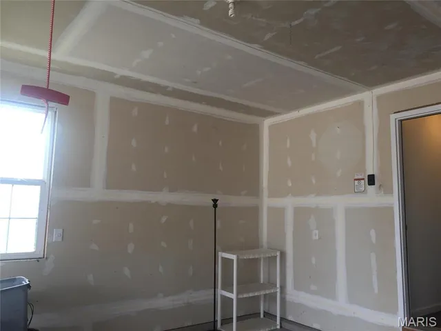 $2,300 | 1707 Wakefield Drive, St. Peters, MO 63376