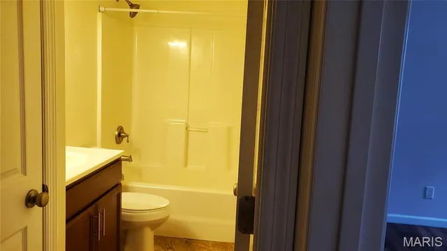 $2,300 | 1707 Wakefield Drive, St. Peters, MO 63376