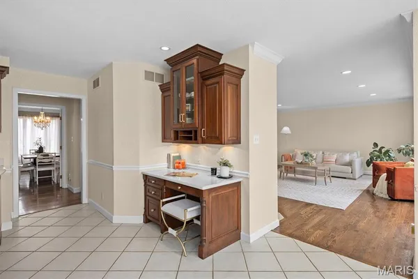 $595,000 | 9 Hunters Point, O'Fallon, IL 62269