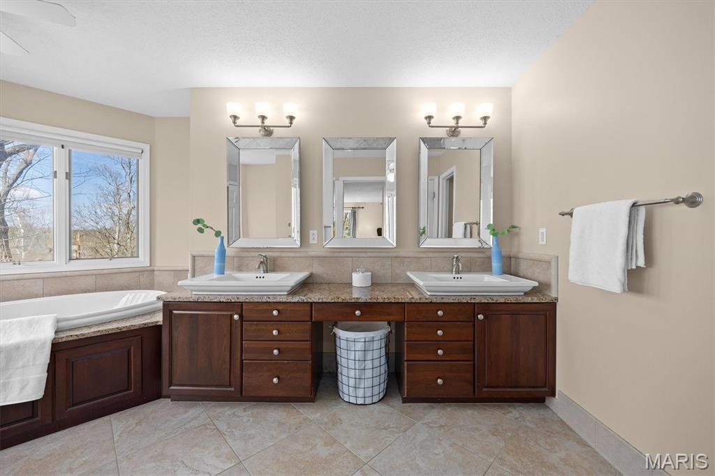 9 Hunters Point O'Fallon, IL 62269 - Photo 35 of 69