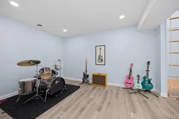 $595,000 | 9 Hunters Point, O'Fallon, IL 62269