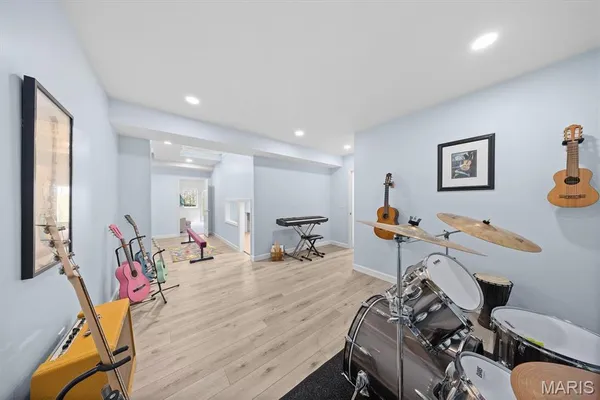 $595,000 | 9 Hunters Point, O'Fallon, IL 62269