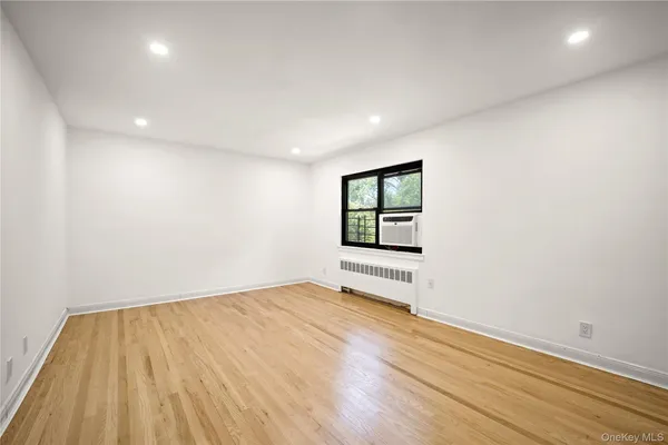 $330,000 | 73-10 Springfield Boulevard, Unit B | Oakland Gardens