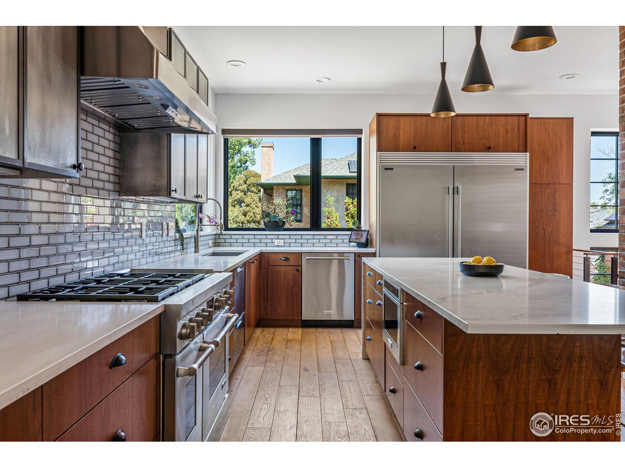909 Baseline Road Boulder, CO 80302 - Photo 11 of 39 Chefs Kitchen