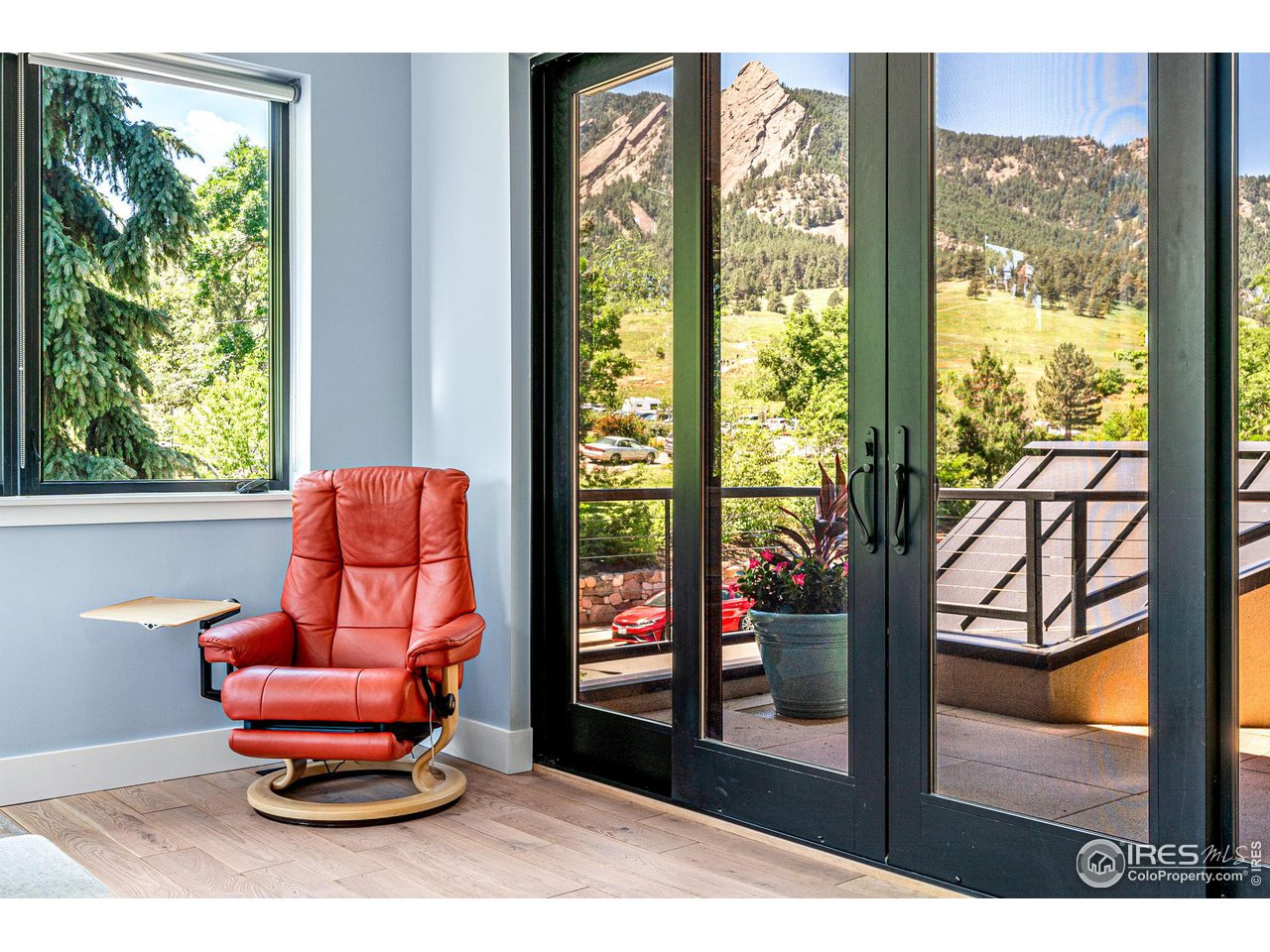 909 Baseline Road Boulder, CO 80302 - Photo 27 of 39 Private Balcony leads to upper level Terrace