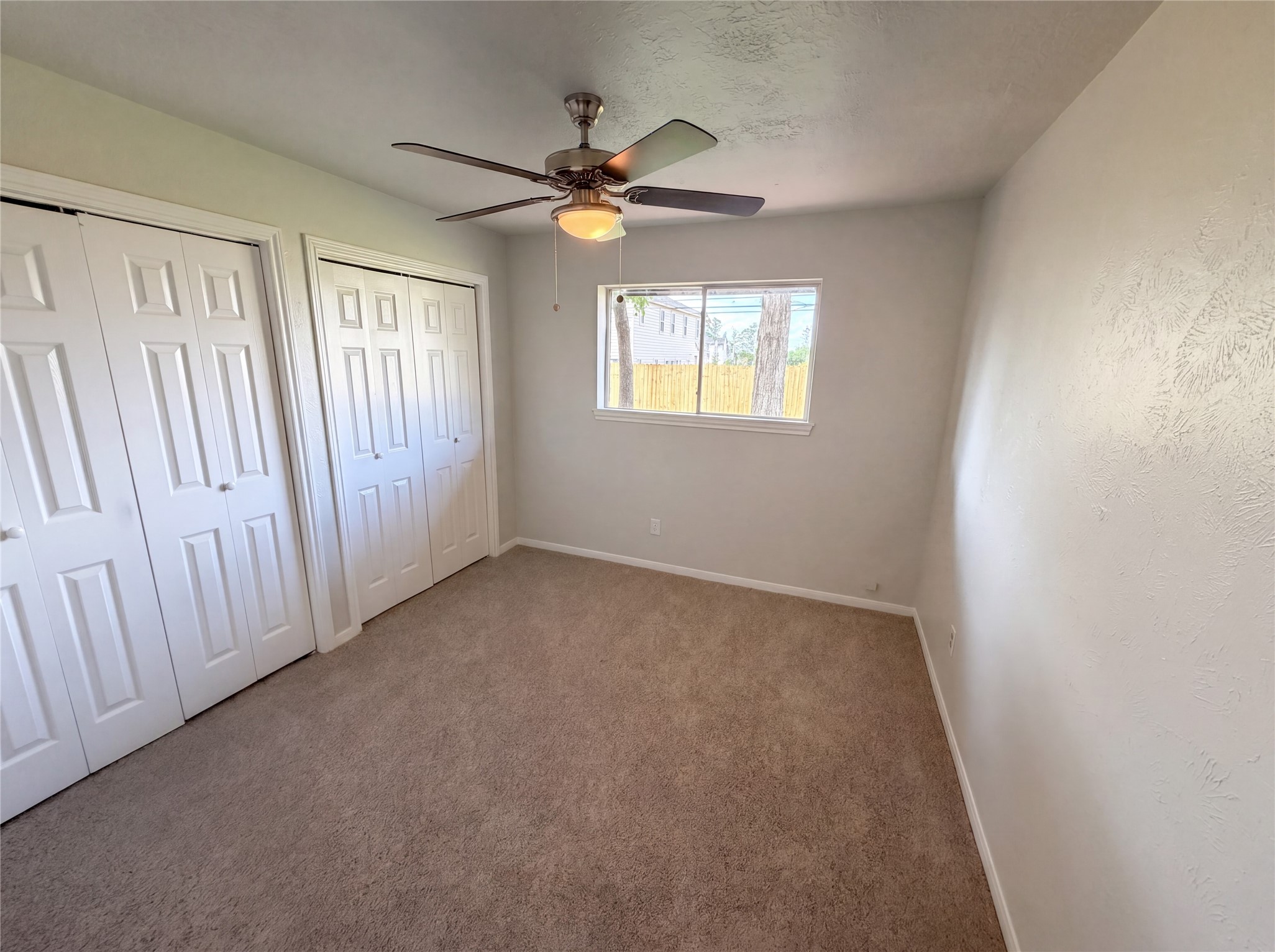 311 Fir Ridge Drive Houston, TX 77336 - Photo 11 of 21