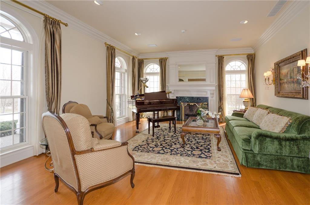 12032 Clay Center Road Carmel, IN 46032 - Photo 10 of 21 Gallery Image 10