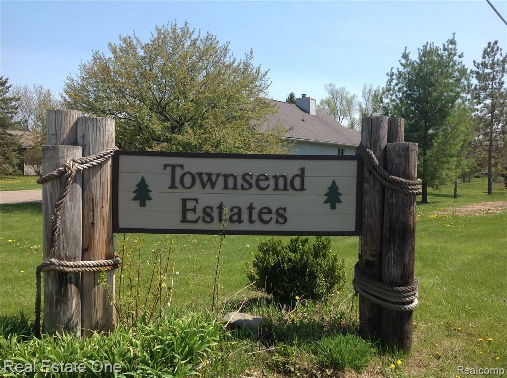 8795 Miller Road Clarkston, MI 48348 - Photo 24 of 30 image.jpeg