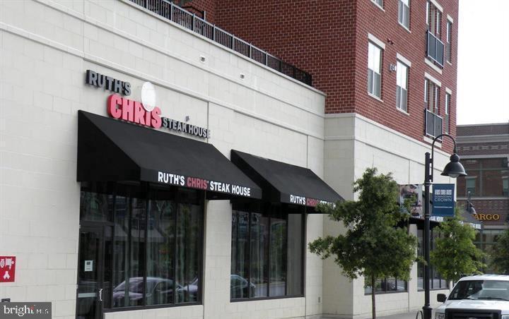 10019 Vanderbilt Circle, Unit 10 Rockville, MD 20850 - Photo 22 of 22 a view of street with sitting area