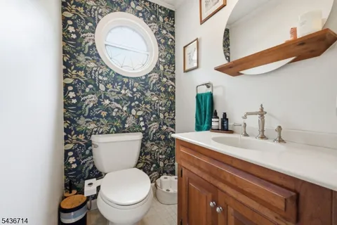 $1,250,000 | 20 Ridge Road, Tewksbury Township, NJ 08833