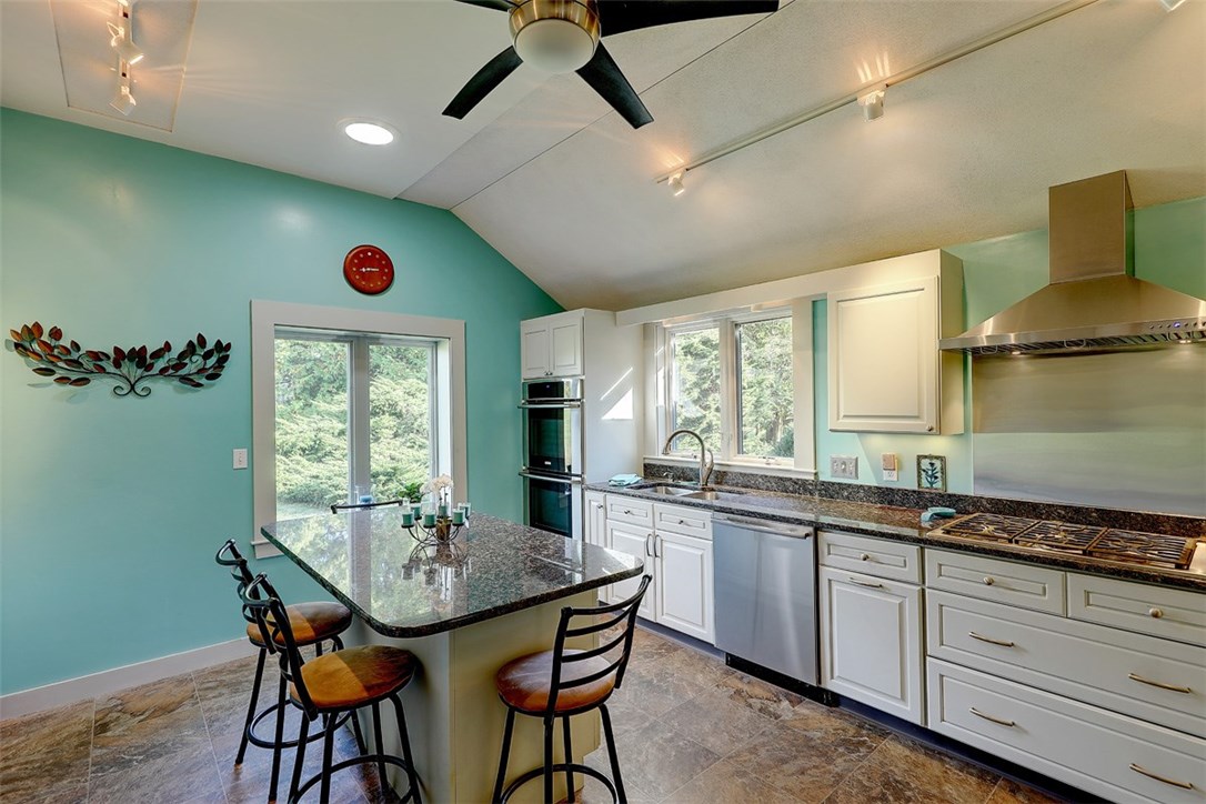 15 Baileys Ledge Road Little Compton, RI 02837 - Photo 16 of 40