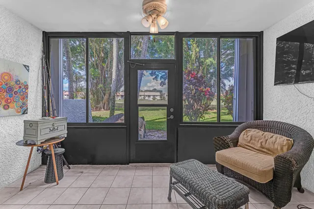 $155,000 | 4465 Luxemburg Court, Unit 103, Lake Worth, FL 33467