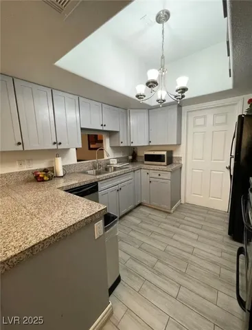 $490,000 | 4510 East Cleveland Avenue, Las Vegas, NV 89104