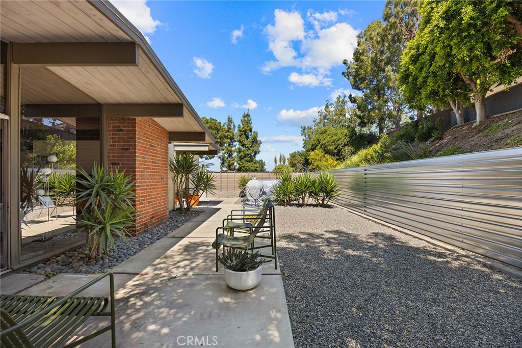 1131 North Encanto Street Orange, CA 92869 - Photo 18 of 34