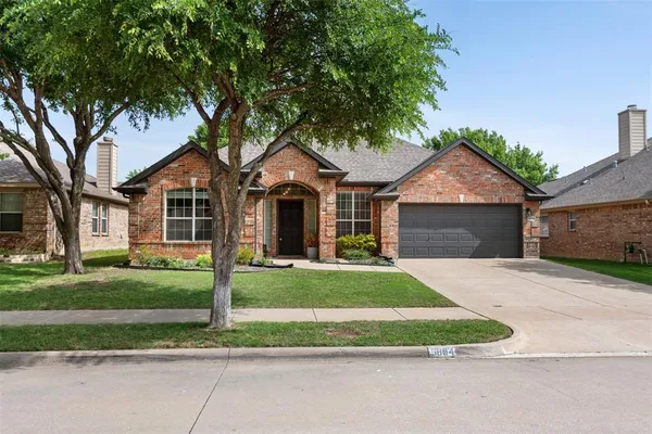 $399,000 | 5804 Parkplace Drive, Argyle, TX 76226