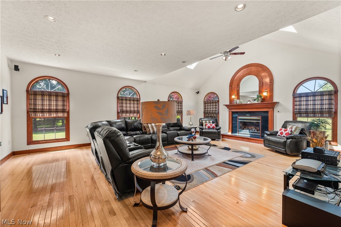 7828 Claus Road Amherst, OH 44001 - Photo 16 of 50 Gallery Image 16