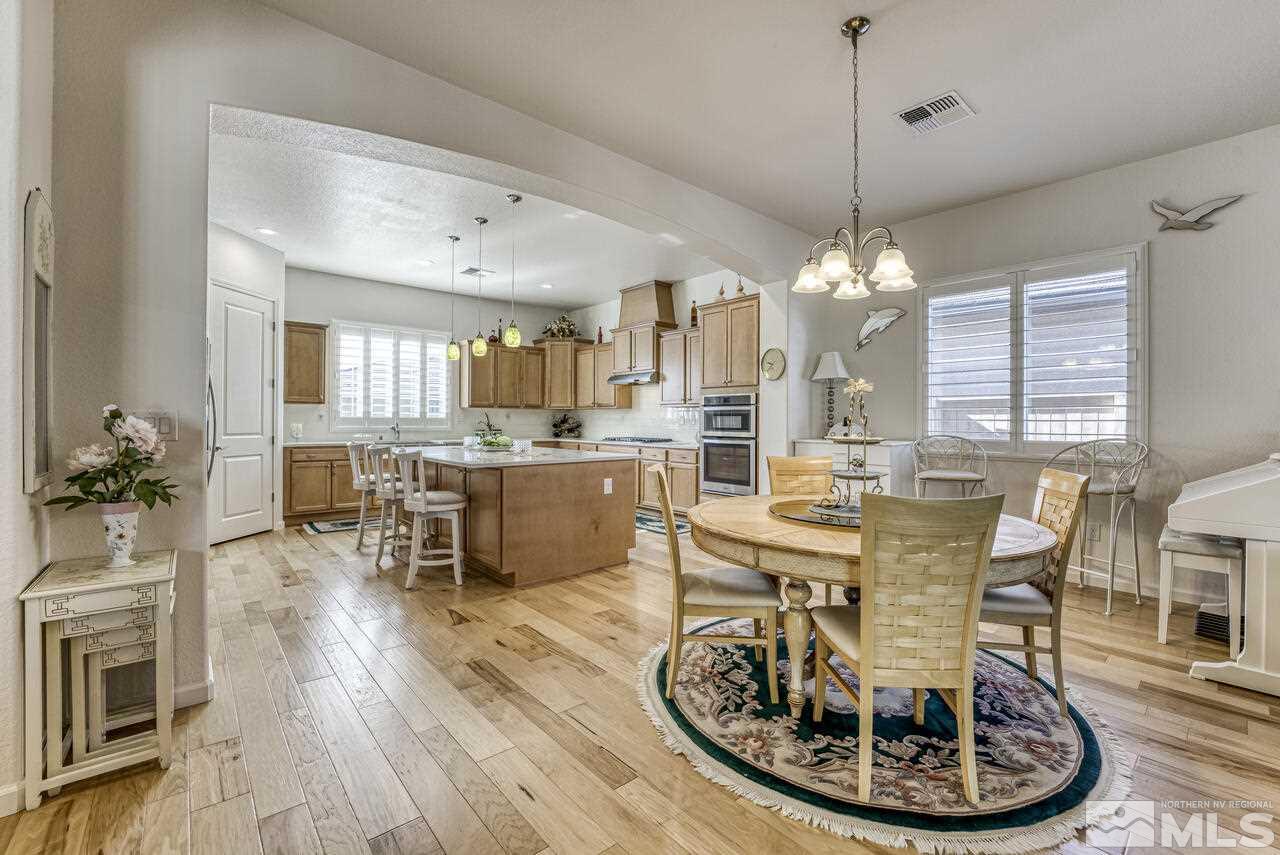 135 Niatross Court Reno, NV 89521 - Photo 6 of 38 Photo 6