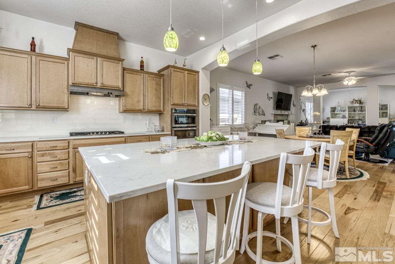 135 Niatross Court Reno, NV 89521 - Photo 10 of 38 Photo 10