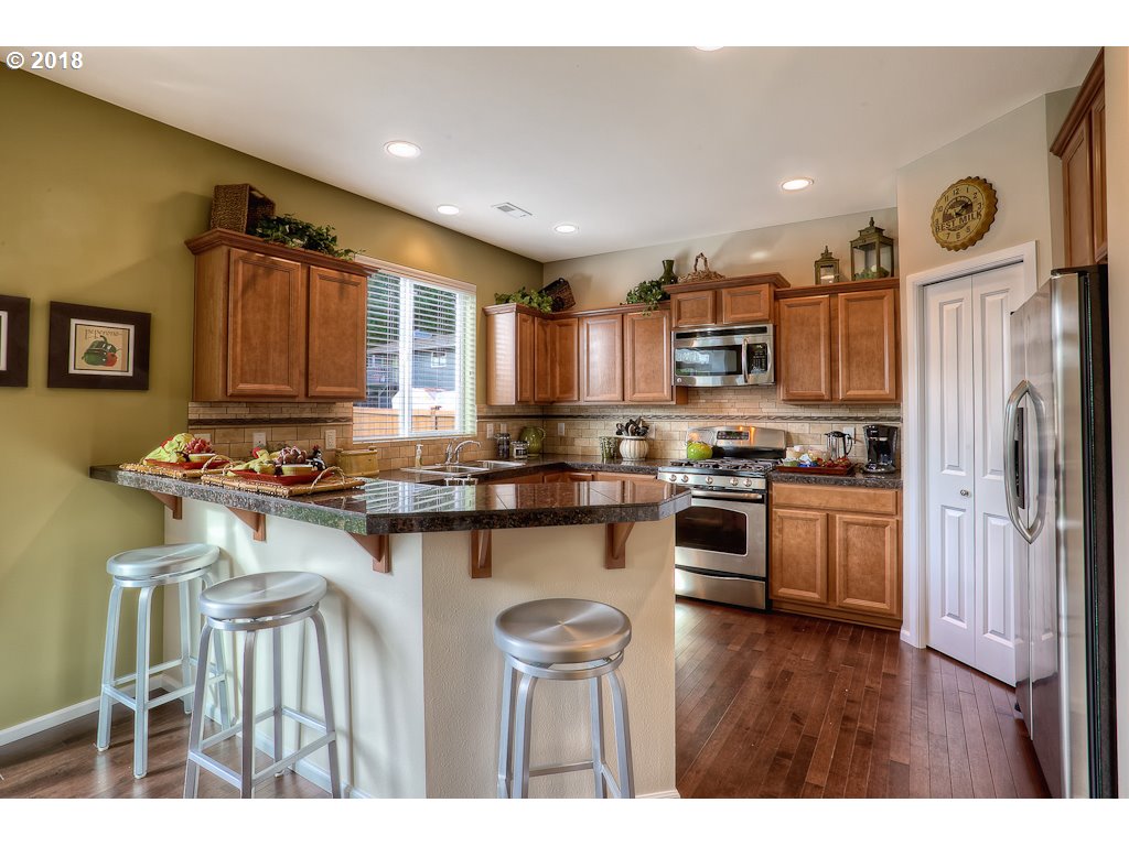 17103 Southeast Rhododendron Street Happy Valley, OR 97086 - Photo 2 of 14 Gallery Image 2