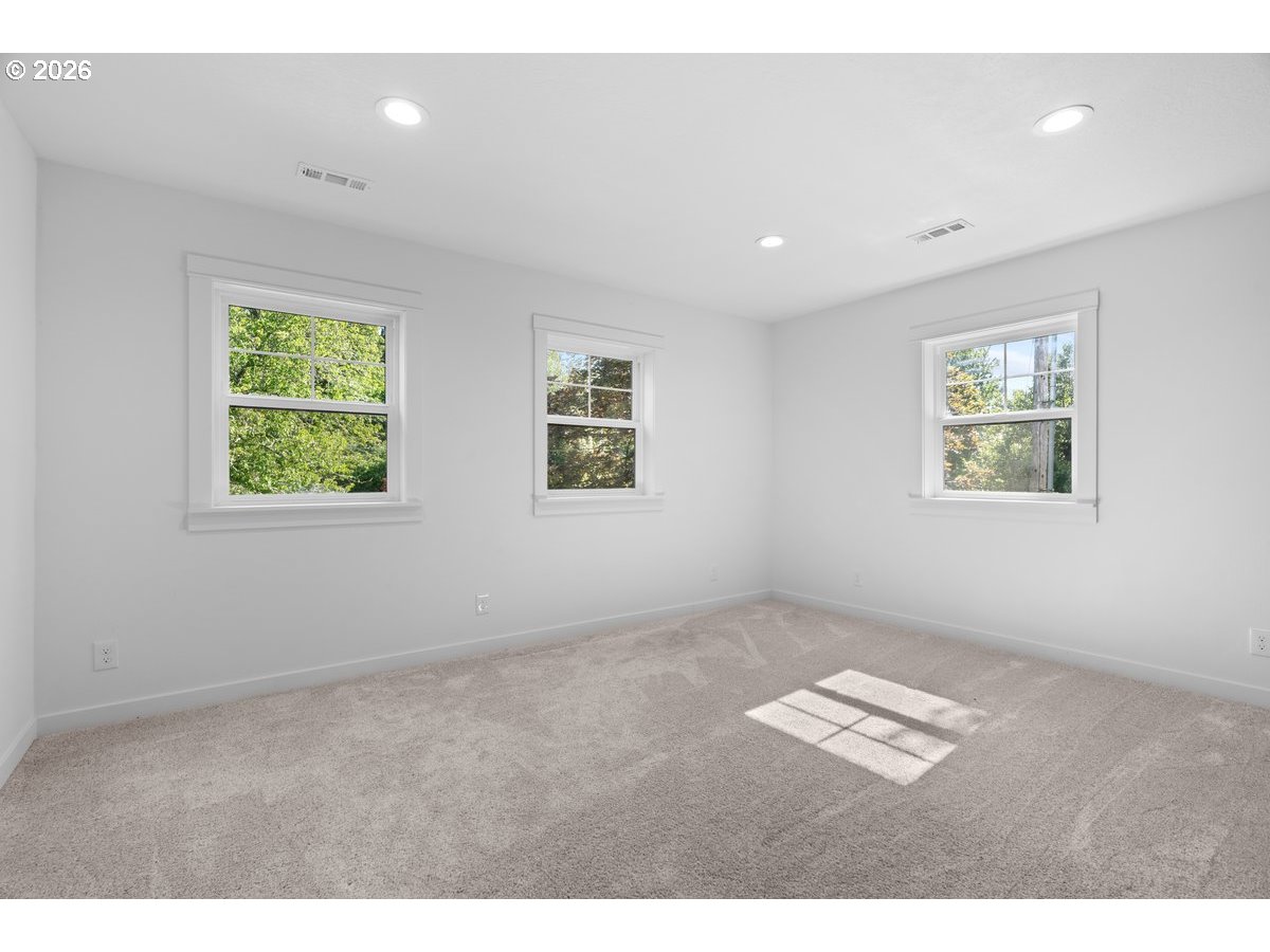 15900 Southeast Royer Road Damascus, OR 97089 - Photo 23 of 45 Bedroom