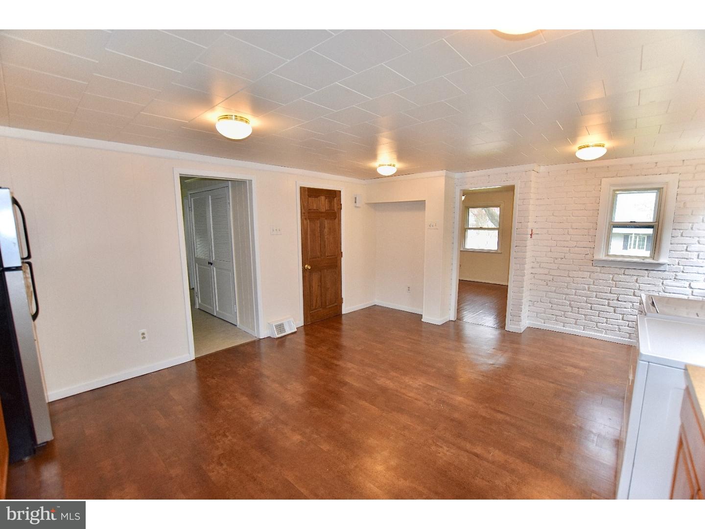742 Thorndale Road Aldan, PA 19018 - Photo 7 of 20 Gallery Image 7