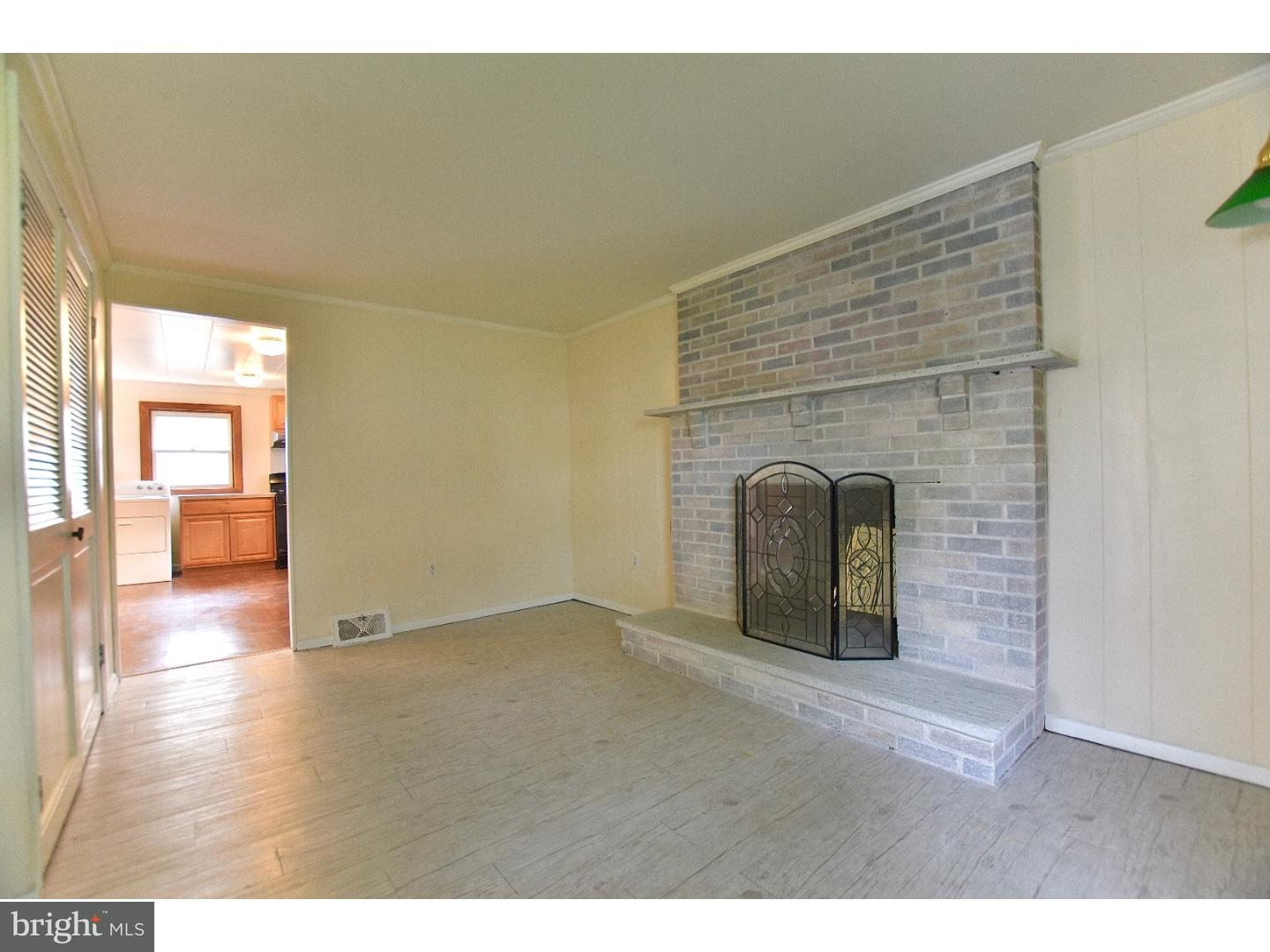742 Thorndale Road Aldan, PA 19018 - Photo 9 of 20 Gallery Image 9