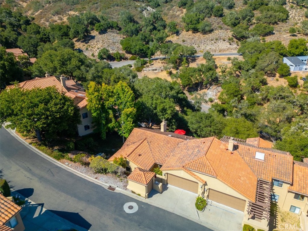 6271 Twinberry Circle, Unit 6 Avila Beach, CA 93424 - Photo 9 of 48