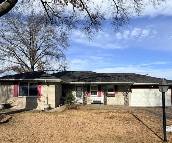 $250,000 | 7924 New Jersey Avenue, Kansas City, KS 66112