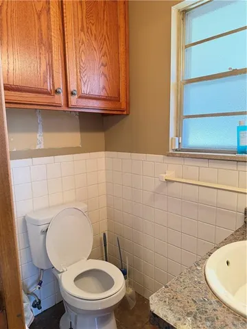 $250,000 | 7924 New Jersey Avenue, Kansas City, KS 66112