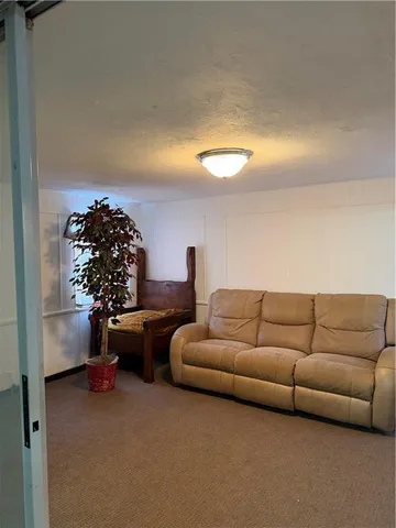 $250,000 | 7924 New Jersey Avenue, Kansas City, KS 66112