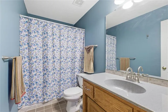 $409,000 | 1009 Southwest Blazing Star Drive, Lee's Summit, MO 64081