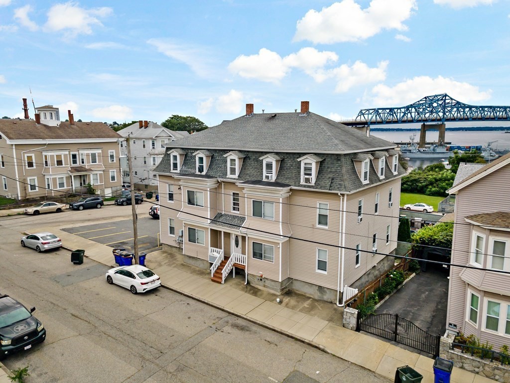 84 Danforth Street Fall River, MA 02720 - Photo 3 of 40 Gallery Image 3