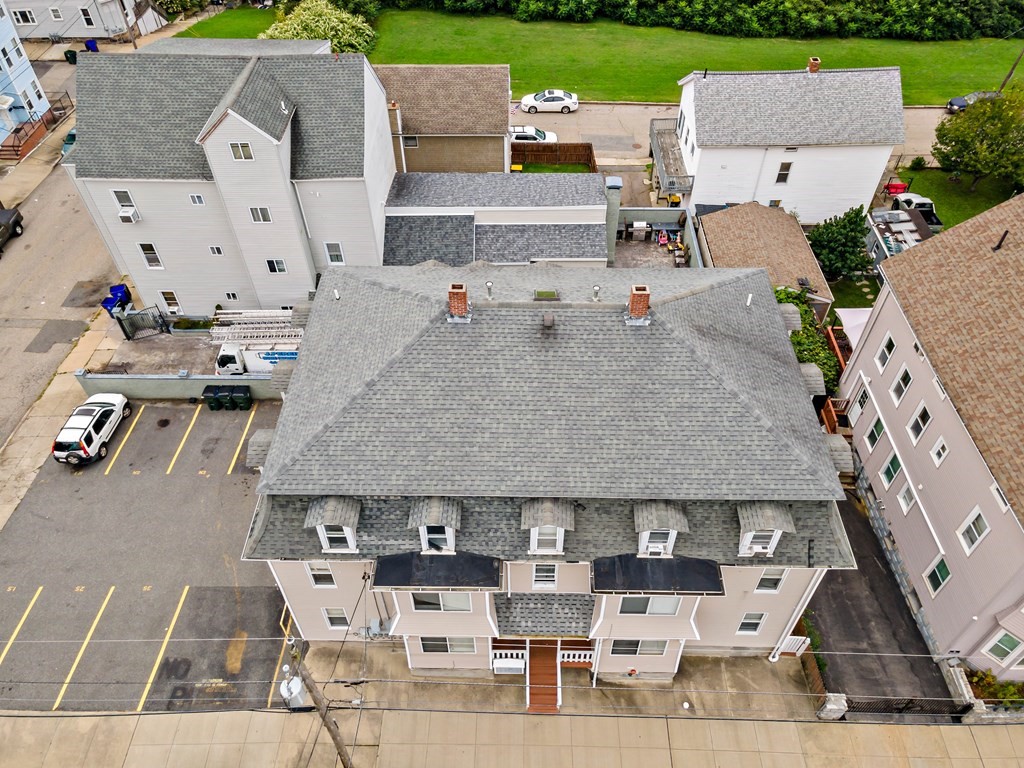84 Danforth Street Fall River, MA 02720 - Photo 5 of 40 Gallery Image 5