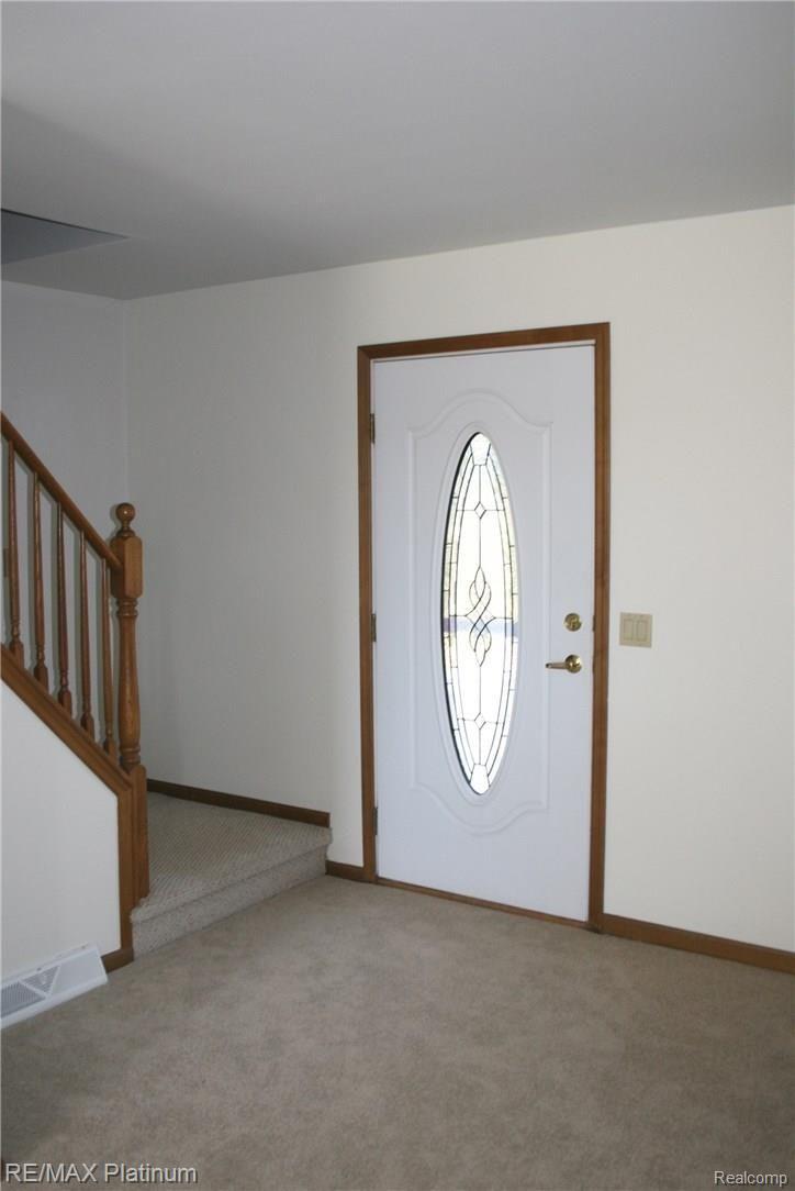 5288 Norton Road Howell, MI 48843 - Photo 11 of 20 IMG_1316.jpg